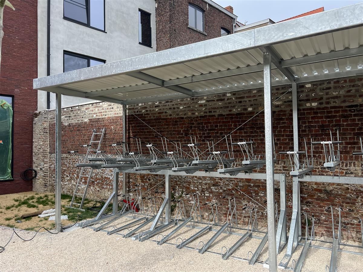 Fietsenstalling H-100